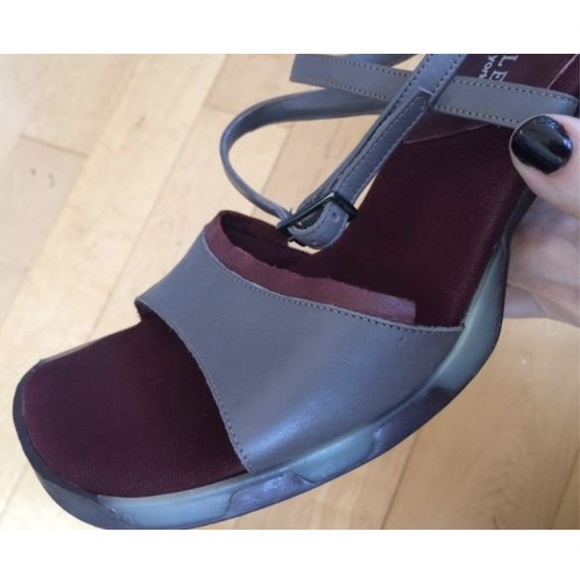 Kenneth Cole Made in Italy Sandals Open Heels 8.5 - Picture 2 of 8